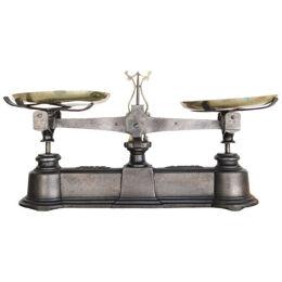 19th Century French Scale