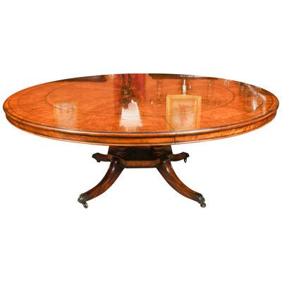 Vintage 7ft Diameter Flame Mahogany Jupe Dining Table 20thC