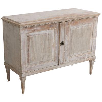 18th c. Swedish Gustavian Period Buffet with Reeded Doors in Original Paint