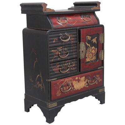 19th Century Japanese lacquered table cabinet from the Meiji period
