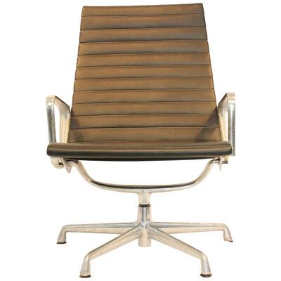 AF2-264: Herman Miller Eames Aluminum Lounge Chair