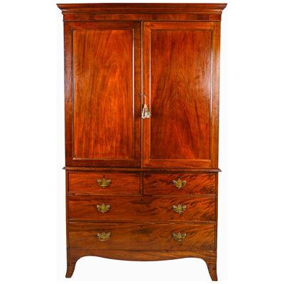 AF4-016: EARLY 19TH C ENGLISH HEPPLEWHITE STYLE MAHOGANY LINEN PRESS