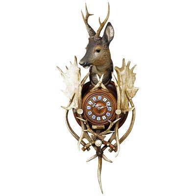Antique Cabin Antler Wall Clock with Deer Head Austria ca. 1900