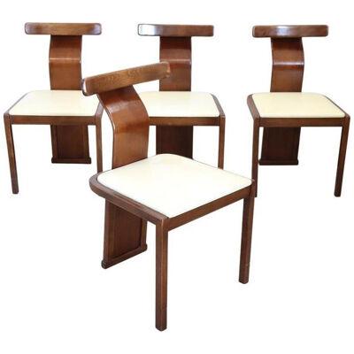 Italian Design Set of Four Chairs in Beech Wood, 1970s
