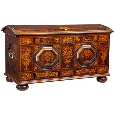 MID 19TH CENTURY PROFUSELY INLAID CONTINENTAL WALNUT DOME COFFER