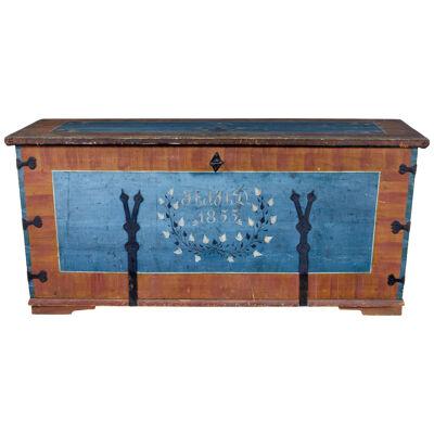 MID 19TH CENTURY TRADITIONAL SWEDISH PAINTED COFFER