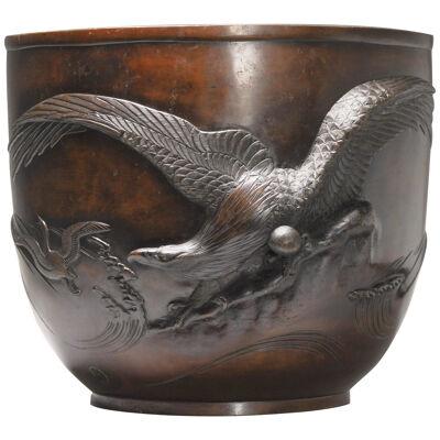 Large Antique Bronze Meiji Jardiniere with Eagle Hunting 19th c Japan, Japanese