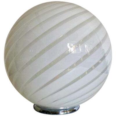 Contemporary Murano Spiral White Murano Glass Table Lamp