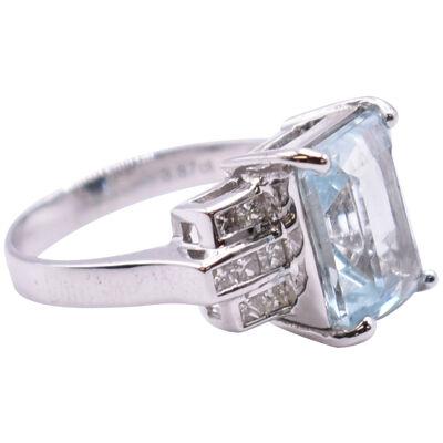 AquaMarine & Diamond Ring