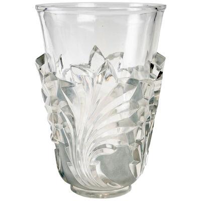 Marc Lalique - Vase Surcouf Leaves Crystal White Blue Grey Patina