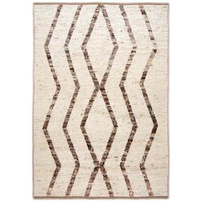 Handmade Modern Moroccan Style Wool Rug With Tribal Design In Beige/Brown
