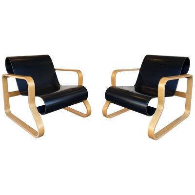 Pair of Wood Armchairs 41 Paimio by Alvar Aalto. Finland, 1930s