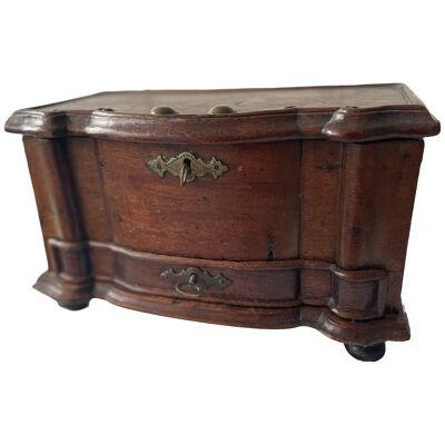 18th century Dutch box